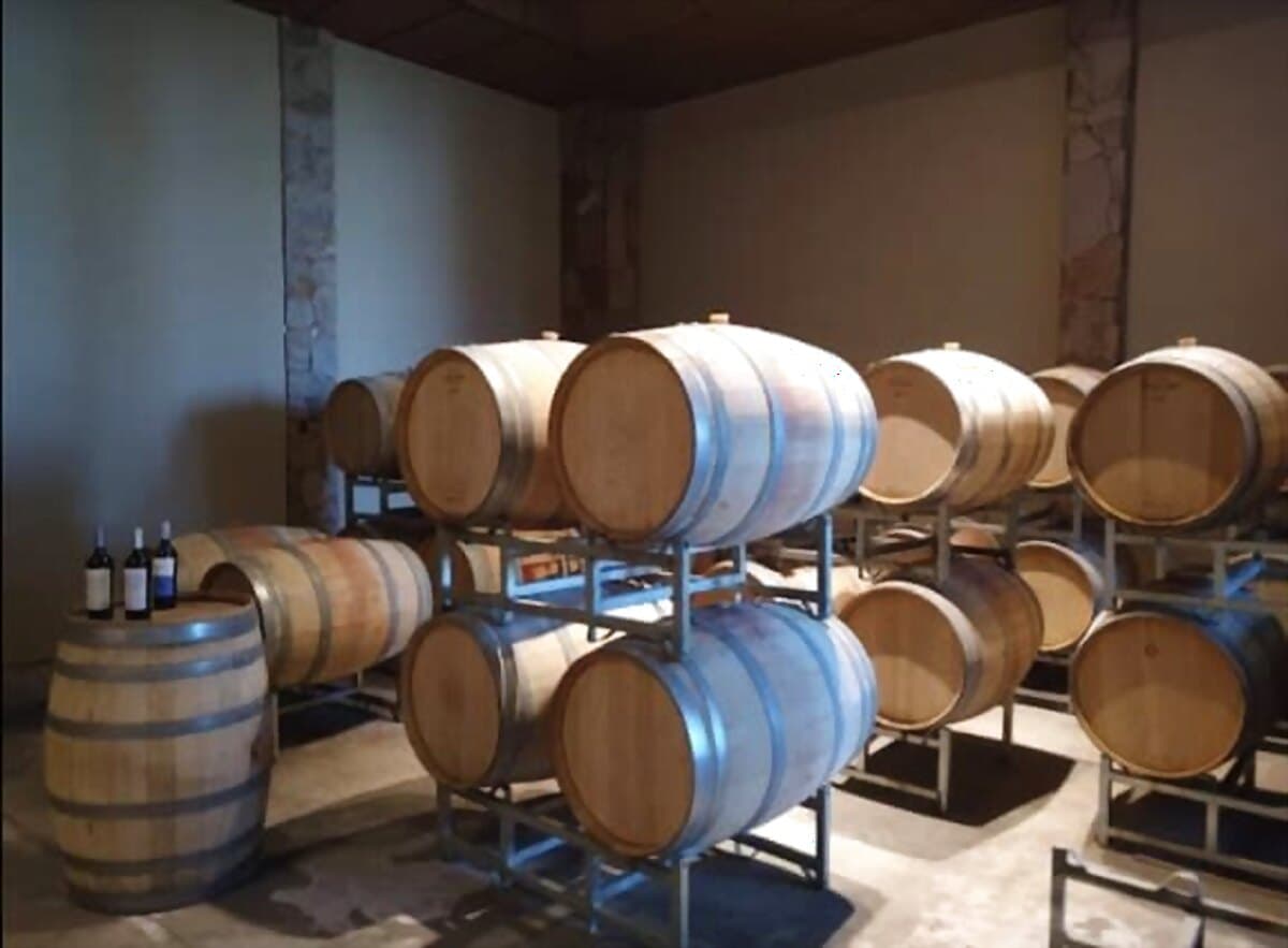 Cava de barricas de roble francés